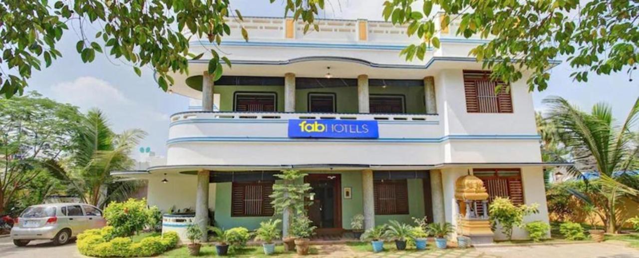 Fabhotel Les Boganveillea 黎明之村 外观 照片
